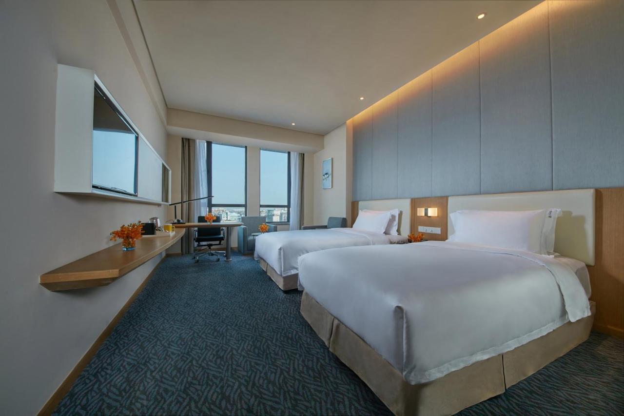 Holiday Inn Express Nantong Textile City By Ihg Exterior photo